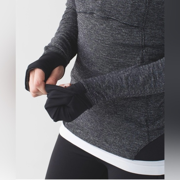 LULULEMON Runderful 1/2 Zip - Picture 5 of 8